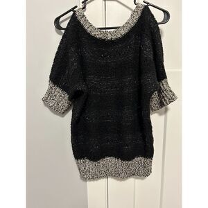 High Quality Boutique Cold Shoulder Women's Sweater, Size L, 3/4 sleeve